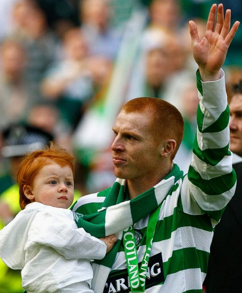 Và cả Neil Lennon ngày còn thi đấu ở Celtic.