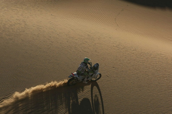 Xuất hiện vào năm 2008 bởi sự sáng tạo của Hubert Auriol và Jean-Louis Schlesser, cuộc đua Dakar vì châu Phi đã bước sang năm thứ 5 và là một cuộc cạnh tranh rất thú vị. Xuất hiện vào năm 2008 bởi sự sáng tạo của Hubert Auriol và Jean-Louis Schlesser, cuộc đua Dakar vì châu Phi đã bước sang năm thứ 5 và là một cuộc cạnh tranh rất thú vị.
