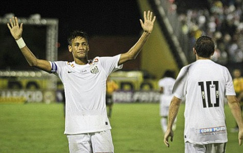 Neymar rất dễ nổi cáu khi nghe ai đó nói điều gì không hay về mình. Neymar rất dễ nổi cáu khi nghe ai đó nói điều gì không hay về mình.