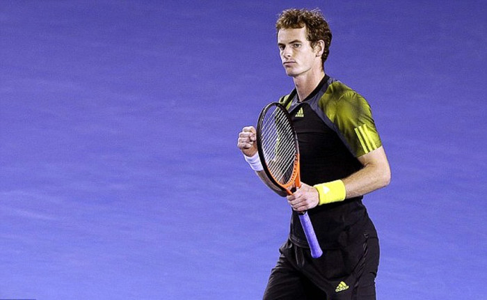 Trong set 3, Murray lại tái lập thế áp đảo khi giành break point ở ván đấu thứ 6, vượt lên dẫn 4-2. Federer chỉ gỡ lại được một ván thắng trước khi thua set 3 với tỷ số 6-3 cho Murray. Tay vợt người Scotland dẫn 2-1.