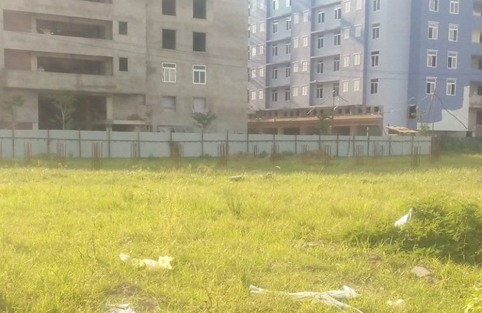 Việc mua bán đối với Dự án đang được cơ quan Công an điều tra, yêu cầu dừng tiềm ẩn rất nhiều rủi ro cho khách hàng khi đã trả tiền liệu dự án có được triển khai đúng tiến độ? Ai sẽ là người đứng ra đảm bảo cho khách hàng? (Ảnh Nhân Minh) Việc mua bán đối với Dự án đang được cơ quan Công an điều tra, yêu cầu dừng tiềm ẩn rất nhiều rủi ro cho khách hàng khi đã trả tiền liệu dự án có được triển khai đúng tiến độ? Ai sẽ là người đứng ra đảm bảo cho khách hàng? (Ảnh Nhân Minh)