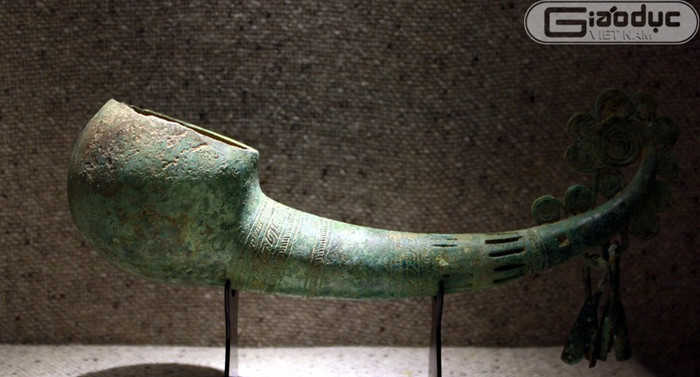 Muôi đồng văn hóa Đông Sơn, cách đây 2.500 - 2000 năm Muôi đồng văn hóa Đông Sơn, cách đây 2.500 - 2000 năm