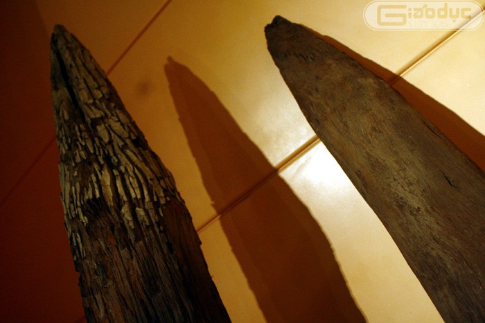 7. Những vũ khí khiến giặc phương Bắc "kinh hồn bạt vía" Trong suốt chiều dài lịch sử dựng nước và giữ nước, cha ông ta đã khiến giặc phương Bắc phải kinh hồn, bạt vía với những loại "vũ khí bí mật". (xem chi tiết chùm ảnh) 7. Những vũ khí khiến giặc phương Bắc "kinh hồn bạt vía" Trong suốt chiều dài lịch sử dựng nước và giữ nước, cha ông ta đã khiến giặc phương Bắc phải kinh hồn, bạt vía với những loại "vũ khí bí mật". (xem chi tiết chùm ảnh)