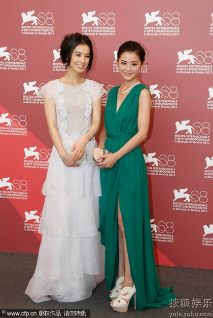 Cùng người bạn diễn Thái Trác Nghiên Cùng người bạn diễn Thái Trác Nghiên