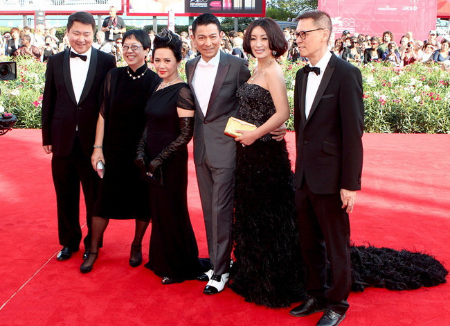Đoàn làm phim Đào Tỷ tại Liên hoan phim Venice lần thứ 68.