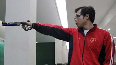 Hoàng Xuân Vinh suýt nữa đã được dự chung kết nội dung 10m súng ngắn hơi Hoàng Xuân Vinh suýt nữa đã được dự chung kết nội dung 10m súng ngắn hơi