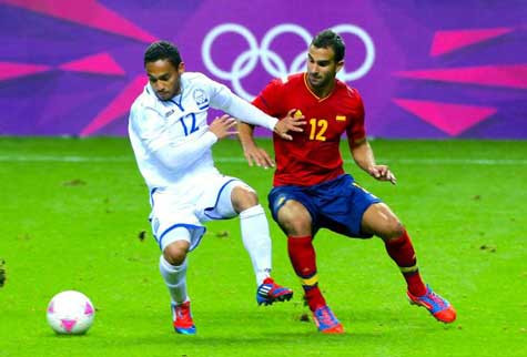 Olympic Tây Ban Nha rất "đen" trước khung thành Honduras, nhưng sự thiếu may mắn ấy còn bởi họ thiếu độ sắc sảo Olympic Tây Ban Nha rất "đen" trước khung thành Honduras, nhưng sự thiếu may mắn ấy còn bởi họ thiếu độ sắc sảo