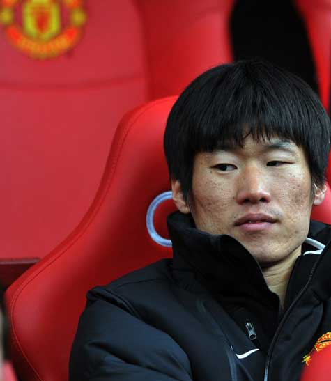 Park Ji-Sung sẽ khó được ra sân thường xuyên tại Old Trafford trong mùa giải sắp tới nếu anh ở lại Park Ji-Sung sẽ khó được ra sân thường xuyên tại Old Trafford trong mùa giải sắp tới nếu anh ở lại