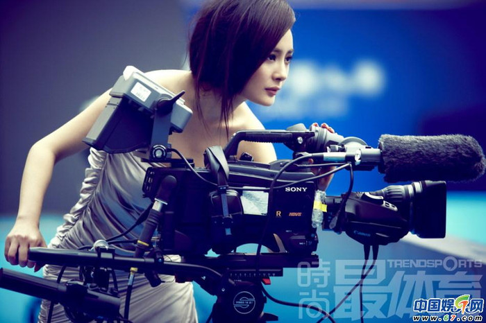 Mặc dù dính tin đồn dao kéo nhưng không ai có thể phủ nhận Dương Mịch là một trong những mỹ nhân quyến rũ bậc nhất của showbiz Hoa ngữ hiện nay.