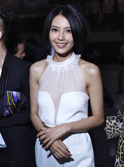 Kiều nữ Cao Viên Viên tại tuần lễ thời trang Paris 2011