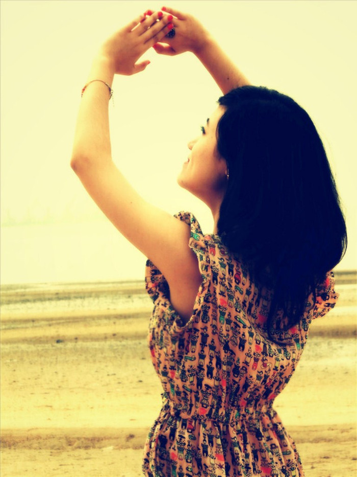 Nấu ăn, du lịch, vui chơi cùng gia đình và bạn bè, hát một mình là sở thích của Mai Hương