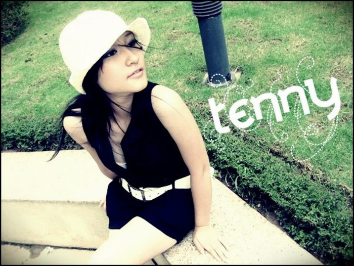 Phương Linh chia sẻ: "Đối với mỗi ca khúc, đặc biệt là ca khúc mà mình đã có ấn tượng từ ngay lần đầu nghe thì việc học hát ca khúc đó là khá nhanh, chỉ trong 3 đến 5 lần nghe là có thể nhớ đúng giai điệu, và sau đó kết hợp với lời bài hát". Phương Linh chia sẻ: "Đối với mỗi ca khúc, đặc biệt là ca khúc mà mình đã có ấn tượng từ ngay lần đầu nghe thì việc học hát ca khúc đó là khá nhanh, chỉ trong 3 đến 5 lần nghe là có thể nhớ đúng giai điệu, và sau đó kết hợp với lời bài hát".