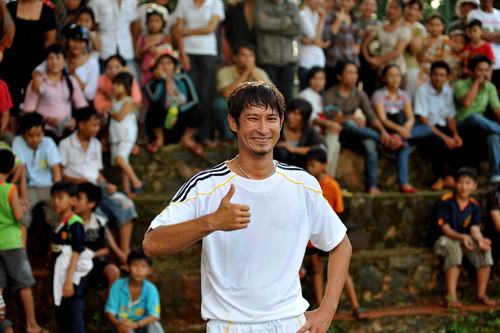 Thể thao là điềm đam mê thứ hai sau phim ảnh. Thể thao là điềm đam mê thứ hai sau phim ảnh.