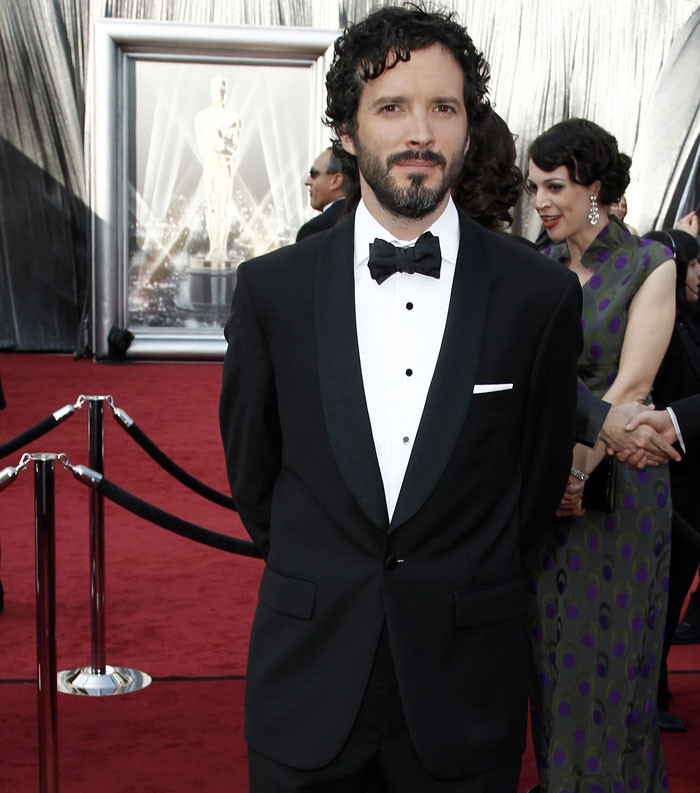 Ca khúc trong phim xuất sắc: Bret McKenzie (phim Man or Muppet của phim The Muppets) Ca khúc trong phim xuất sắc: Bret McKenzie (phim Man or Muppet của phim The Muppets)