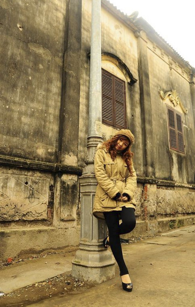 Hải Yến biết đến cuộc thi này qua một người bạn, và quyết định tham gia với mục đích giới thiệu nét đẹp hiện đại mà vẫn giữ được nét truyền thống với tà áo dài trắng giản dị mộc mạc. Hải Yến biết đến cuộc thi này qua một người bạn, và quyết định tham gia với mục đích giới thiệu nét đẹp hiện đại mà vẫn giữ được nét truyền thống với tà áo dài trắng giản dị mộc mạc.