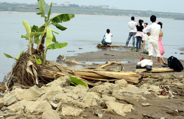 Tuy nhiên, những lời cảnh báo đó không có nghĩa lý gì với các đôi uyên ương Tuy nhiên, những lời cảnh báo đó không có nghĩa lý gì với các đôi uyên ương