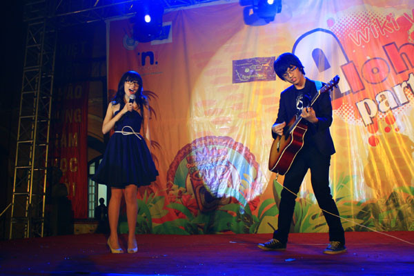 Đạo cụ và phần trình diễn khá ấn tượng