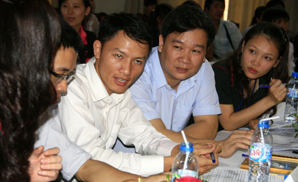 Những phương án và phần phản biện của các đội đều rất xuất sắc khiến Ban giám khảo khá vất vả Những phương án và phần phản biện của các đội đều rất xuất sắc khiến Ban giám khảo khá vất vả