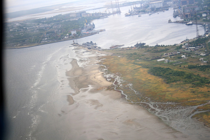 Một thoáng Severodvinsk - thành phố cảng trên Biển Trắng của Nga, nơi mà nhà máy đóng tàu Sevmash tiến hành tân trang tàu sân bay "Mặt trời quả cảm" INS Vikramaditya của Hải quân Ấn Độ.