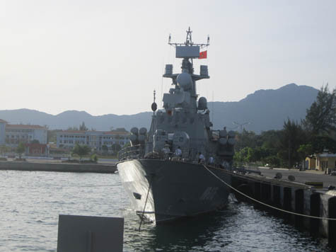 Nga sẽ trở lại quân cảng Cam Ranh? Nga sẽ trở lại quân cảng Cam Ranh?