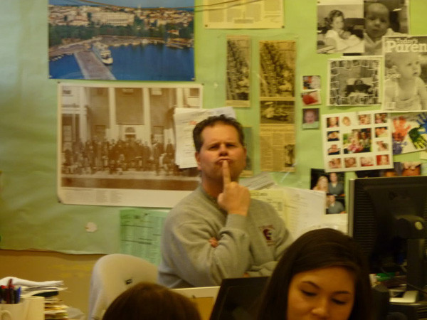 Thầy giáo xì tin! Thầy giáo xì tin!