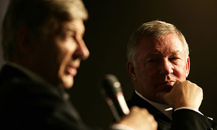 Tổng cộng trong 25 năm cầm cương ở MU của Sir Alex, 144 đời HLV khác nhau đã diễn ra (không tính số HLV dẫn dắt) ở 11 đội bóng lớn của châu Âu hiện nay. Và có thể nói đối thủ lâu năm nhất của ông, Arsene Wenger là người duy nhất giúp cho đội bóng của mình có sự ổn định trên băng ghế chỉ đạo (Arsenal chỉ có 3 đời HLV). Tổng cộng trong 25 năm cầm cương ở MU của Sir Alex, 144 đời HLV khác nhau đã diễn ra (không tính số HLV dẫn dắt) ở 11 đội bóng lớn của châu Âu hiện nay. Và có thể nói đối thủ lâu năm nhất của ông, Arsene Wenger là người duy nhất giúp cho đội bóng của mình có sự ổn định trên băng ghế chỉ đạo (Arsenal chỉ có 3 đời HLV).