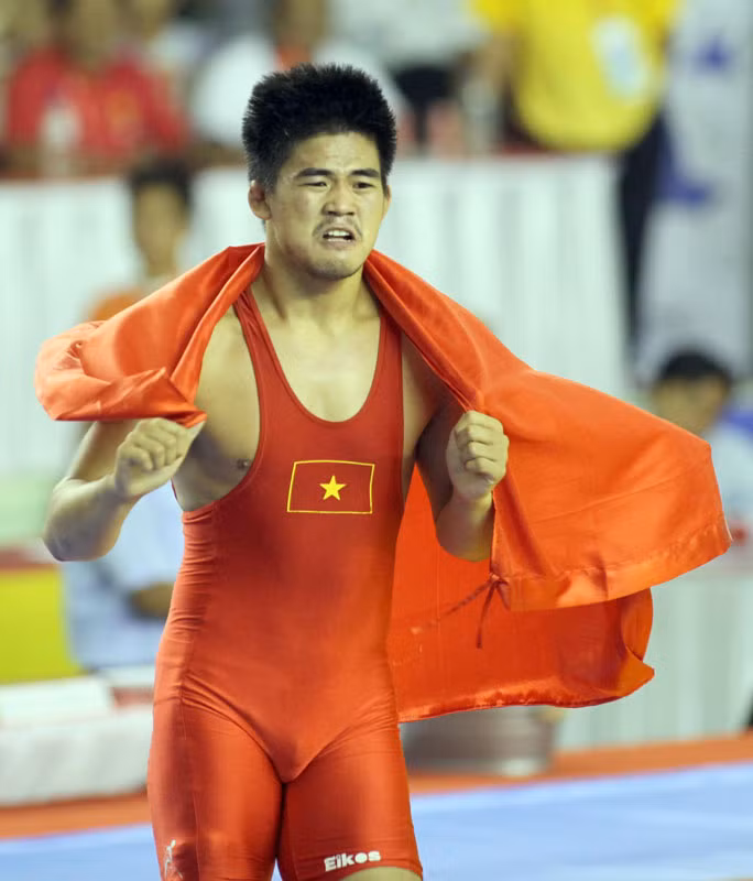 HCV của Tuấn Anh hoàn tất cú hat-trick Vàng của môn Vật