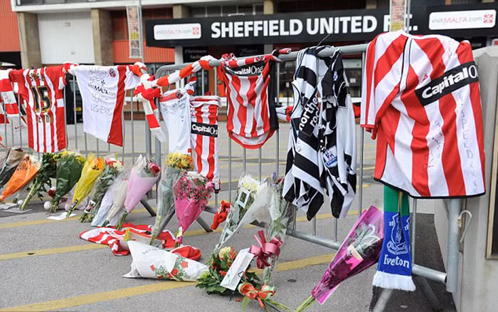 Tại Sheffield United, nơi Gary giải nghệ và bắt đầu sự nghiệp HLV