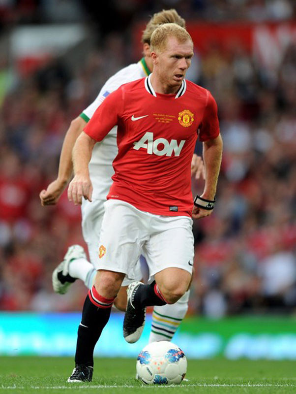 5. Paul Scholes: Một trong những cầu thủ có thói quen chuồi bóng nhất ở giải Ngoại hạng. Kết thúc sự nghiệp với 9 thẻ vàng và 1 thẻ đỏ trong mùa giải cuối cùng 5. Paul Scholes: Một trong những cầu thủ có thói quen chuồi bóng nhất ở giải Ngoại hạng. Kết thúc sự nghiệp với 9 thẻ vàng và 1 thẻ đỏ trong mùa giải cuối cùng