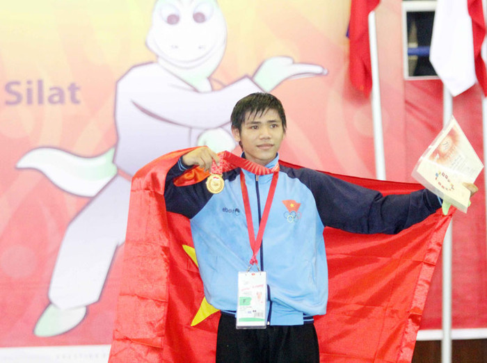 Anh giành thêm một HCV ở hạng cân 50-55kg.