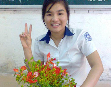 Cô thủ khoa Phạm Thị Huyền Quyên Cô thủ khoa Phạm Thị Huyền Quyên