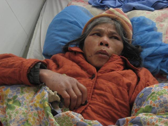Bà Phương tâm sự về hoàn cảnh éo le của mình Bà Phương tâm sự về hoàn cảnh éo le của mình