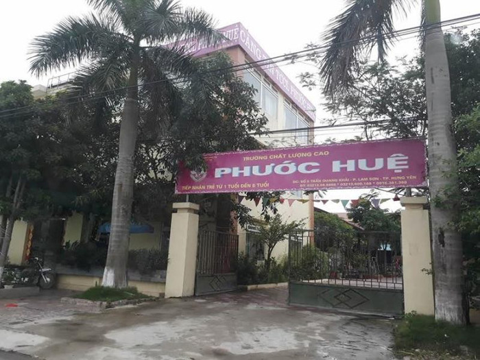 Trường mầm non tư thục Sao Sáng nay đã được đổi tên thành Trường chất lượng cao Phước Huệ, tiền thân khu đất này trước đây đã được Ủy ban nhân dân tỉnh Hưng Yên giao cho Ban quản lý dự án chuyên ngành xây dựng công nghiệp và dân dụng thuộc Sở Xây dựng Hưng Yên (ảnh LM) Trường mầm non tư thục Sao Sáng nay đã được đổi tên thành Trường chất lượng cao Phước Huệ, tiền thân khu đất này trước đây đã được Ủy ban nhân dân tỉnh Hưng Yên giao cho Ban quản lý dự án chuyên ngành xây dựng công nghiệp và dân dụng thuộc Sở Xây dựng Hưng Yên (ảnh LM)