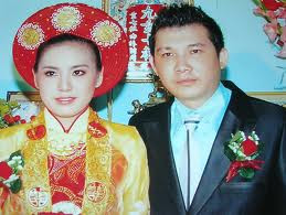 Vợ chồng Thùy trong ngày cưới