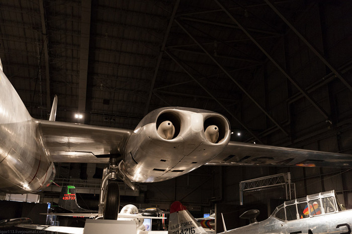 B-45 là một thành phần quan trọng trong chiến lược răn đe hạt nhân của Hoa Kỳ trong nhiều năm kể từ đầu những năm 1950, nhưng được nhanh chóng tiếp nối bằng kiểu máy bay Boeing B-47 Stratojet. B-45 là một thành phần quan trọng trong chiến lược răn đe hạt nhân của Hoa Kỳ trong nhiều năm kể từ đầu những năm 1950, nhưng được nhanh chóng tiếp nối bằng kiểu máy bay Boeing B-47 Stratojet.