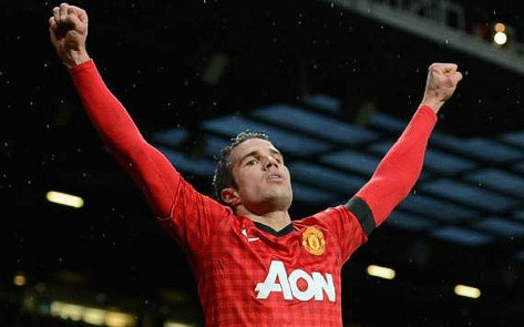 Man Utd đã nới rộng khoảng cách với Man City lên 12 điểm sau chiến thắng 2-0 trước Everton.