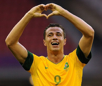 Leandro Damiao.