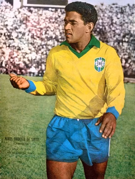 Garrincha (Brazil): Rất khó để một cầu thủ có thể dắt bóng với một chân ngắn hơn chân bên kia, bởi cơn đau phải hứng chịu là rất dai dẳng. Nhưng vì một lý do nào đó mà Garrincha đã chơi bóng như vậy và thành công vượt bậc mà chức vô địch World Cup 1962 là ví dụ. Ngay ở tuổi 18 và có buổi thử việc đầu tiên ở Botafogo, Garrincha đã xâu kim trung vệ tuyển thủ Nilton Santos, khiến Nilton yêu cầu Botafogo phải ký ngay với Garrincha.