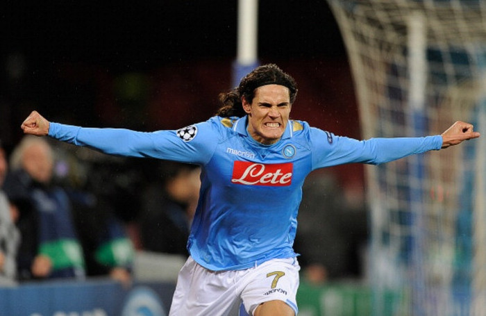 2. Edinson Cavani (Napoli, giá trị - 39.5 triệu bảng): Mùa giải này tài săn bàn của Cavani có thể chấp tất cả các tiền đạo ở châu Âu, với 18 bàn thắng trong có 20 trận ở Serie A và 7 bàn trong 5 trận ở Europa League. Mà đấy là anh ghi bàn mà không có một tuyến sau hỗ trợ tốt như Falcao có ở Atletico ngoài Marek Hamsik. Một điểm mạnh của Cavani: Chơi bóng bổng cực tốt trước mọi đối thủ. 2. Edinson Cavani (Napoli, giá trị - 39.5 triệu bảng): Mùa giải này tài săn bàn của Cavani có thể chấp tất cả các tiền đạo ở châu Âu, với 18 bàn thắng trong có 20 trận ở Serie A và 7 bàn trong 5 trận ở Europa League. Mà đấy là anh ghi bàn mà không có một tuyến sau hỗ trợ tốt như Falcao có ở Atletico ngoài Marek Hamsik. Một điểm mạnh của Cavani: Chơi bóng bổng cực tốt trước mọi đối thủ.