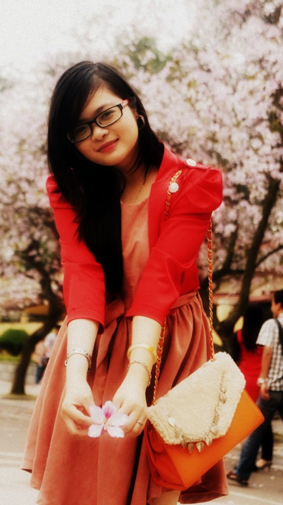 Hà Anh là một trong 2 thí sinh đăng ảnh dự thi của tỉnh Kon Tum