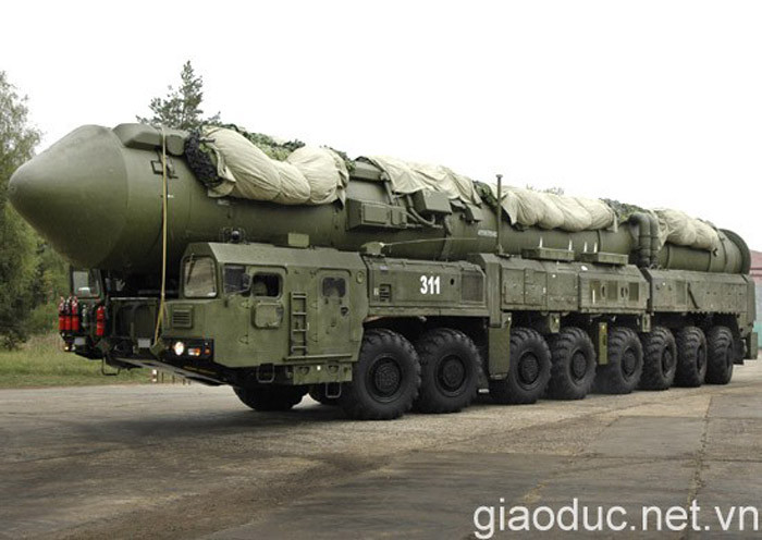Tên lửa xuyên lục địa RS-24 Yars Tên lửa xuyên lục địa RS-24 Yars