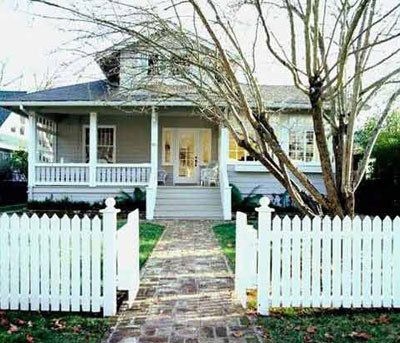 . Giá trị của khu biệt thự này lên tới cả gần chục triệu USD. Từ phòng khách nhà Vương Diễm có thể nhìn thẳng ra Tử Cấm Thành.