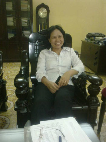 Cô Đỗ Thị Lai - Hiệu trưởng Trường THPT Đồng Hòa, Kiến An, Hải Phòng