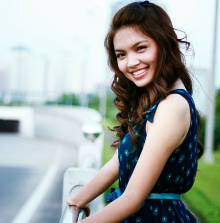 Đỗ Thùy Dương (20 tuổi), sinh viên ĐH Luật Hà Nội vừa trở thành hoa khôi sinh viên Hà Nội 2011.