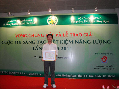 Chân dung chàng sinh viên "ấp trứng giỏi nhất Việt Nam" ảnh 1 Chân dung chàng sinh viên "ấp trứng giỏi nhất Việt Nam" ảnh 1