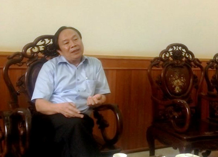 Ông Đặng Phương Bắc, Giám đốc Sở GD&amp;ĐT tỉnh Thái Bình trong buổi làm việc với phóng viên, hứa sẽ sớm xử lý và báo cáo. Tuy nhiên đến nay sự việc vẫn dậm chân tại chỗ (ảnh MC)