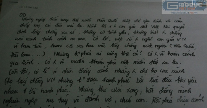 Từ những trải lòng đầu tiên của cô gái trong bức thư đã khiến người đọc nghẹn lòng. Từ những trải lòng đầu tiên của cô gái trong bức thư đã khiến người đọc nghẹn lòng.