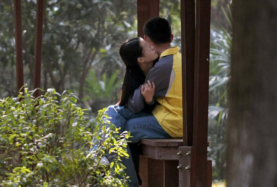 Những 'hình ảnh xấu xí' của giới trẻ