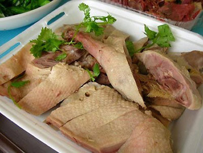 2. Thịt vịt Kiêng ăn thịt vịt vì sợ “tán đàn” 2. Thịt vịt Kiêng ăn thịt vịt vì sợ “tán đàn”