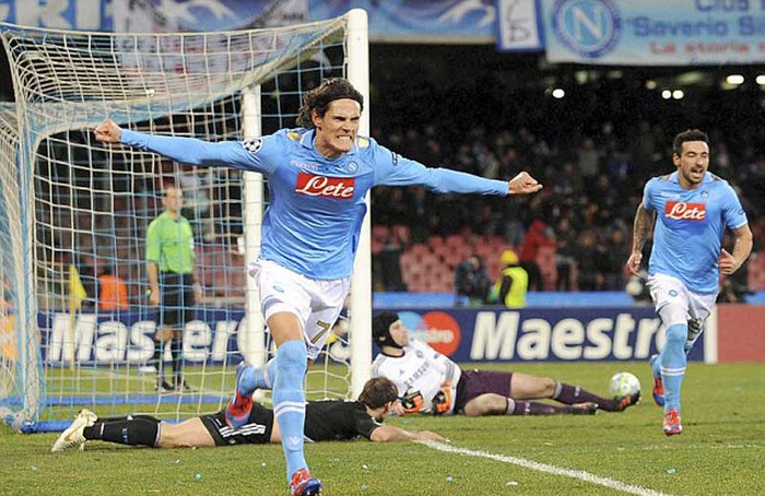 Sự sụp đổ của hàng phòng ngự Chelsea nhanh chóng đến nỗi mọi lợi thế dẫn bàn của họ biến mất ngay trước giờ giải lao. Sự sụp đổ của hàng phòng ngự Chelsea nhanh chóng đến nỗi mọi lợi thế dẫn bàn của họ biến mất ngay trước giờ giải lao.